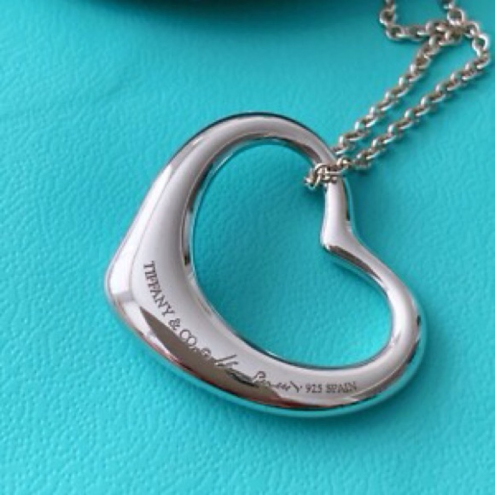 Tiffany & Co.large pendant open heart